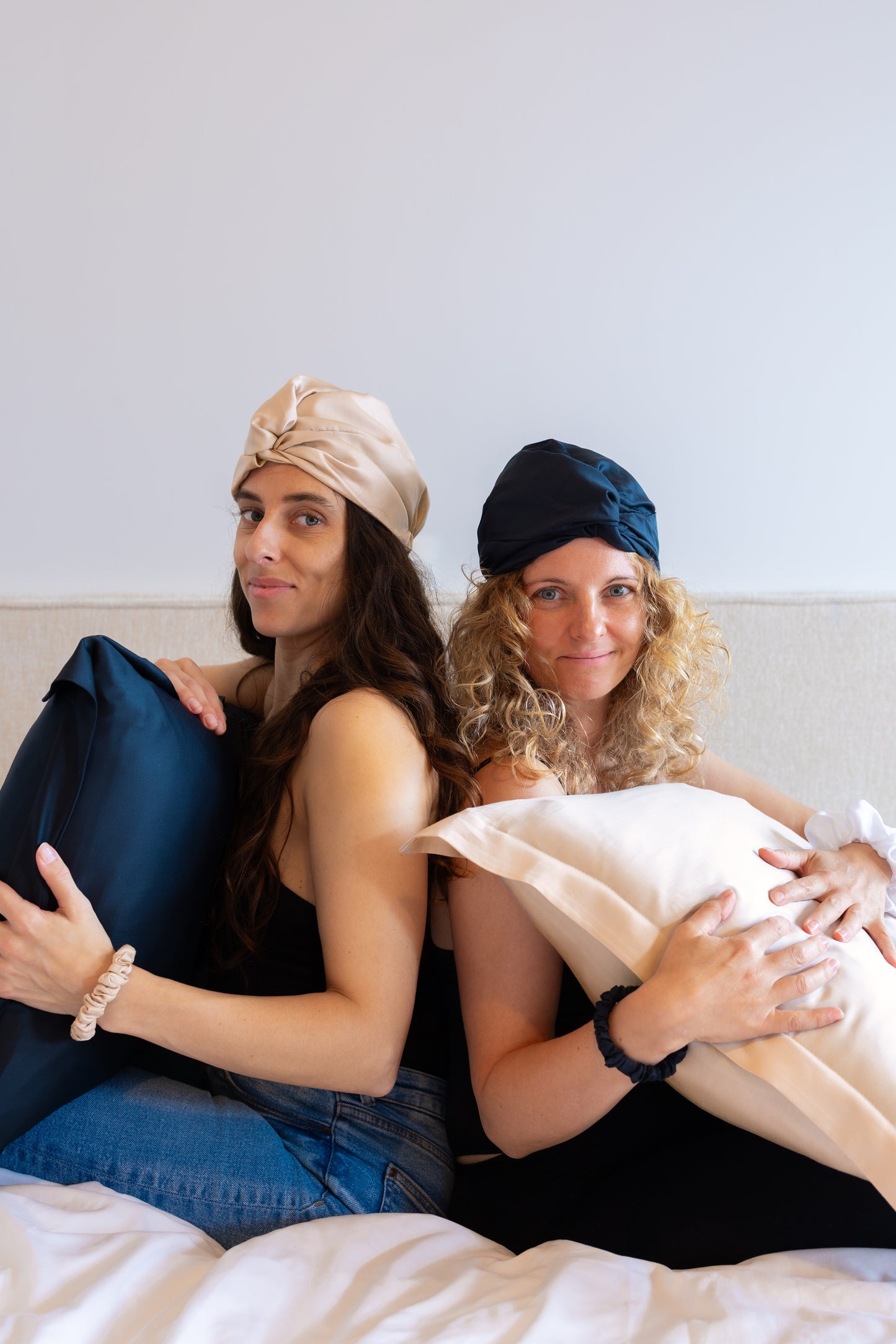 Bamboo Pillowcase - Raven Black