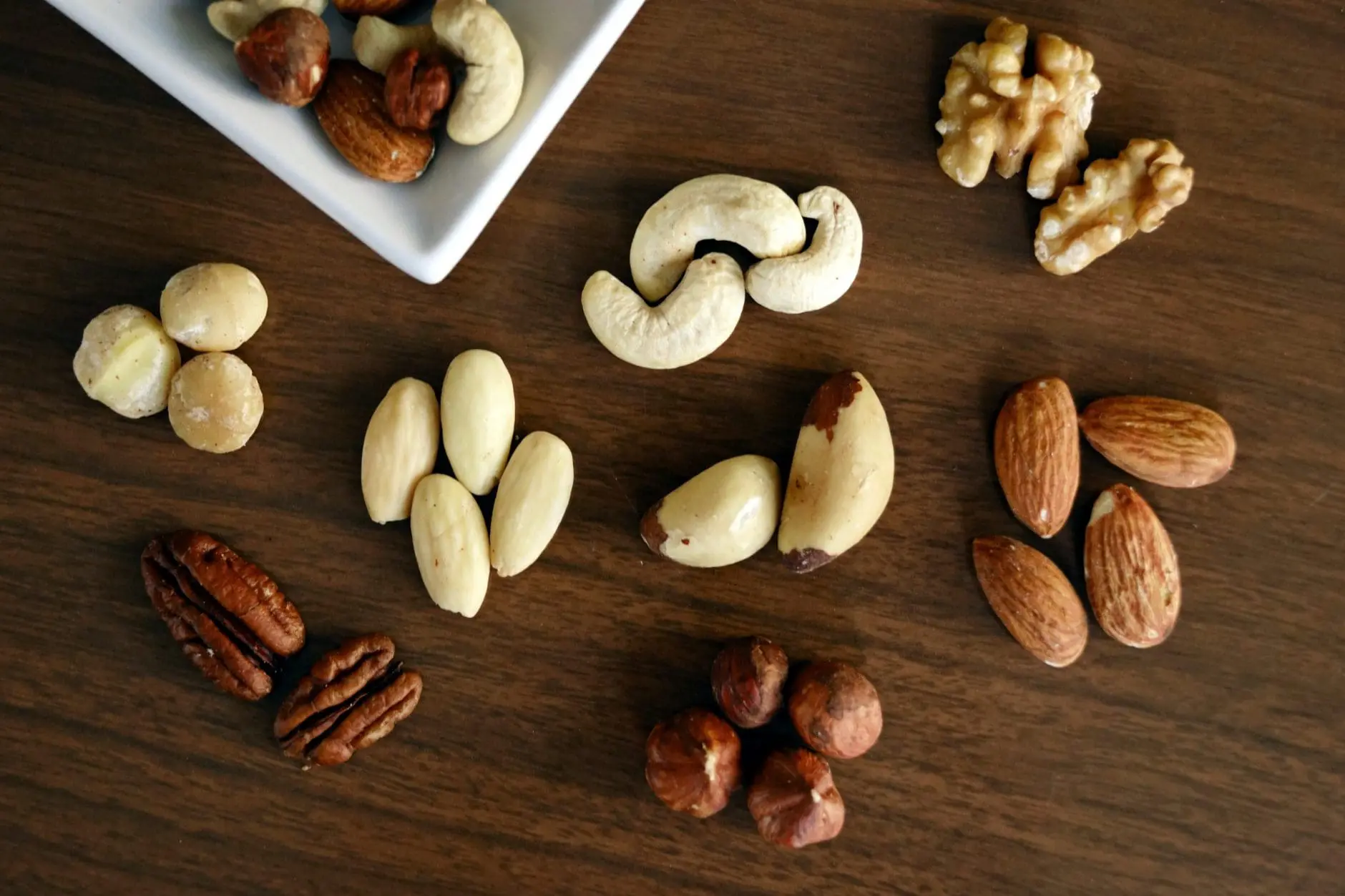 cashew hazelnut walnut almonds