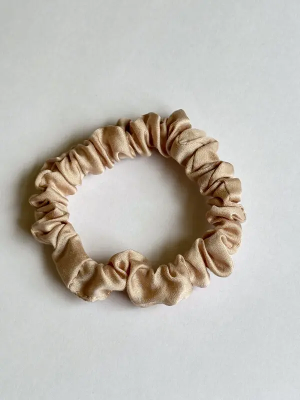 IMG_3761 100% bamboo slim scrunchie champagne